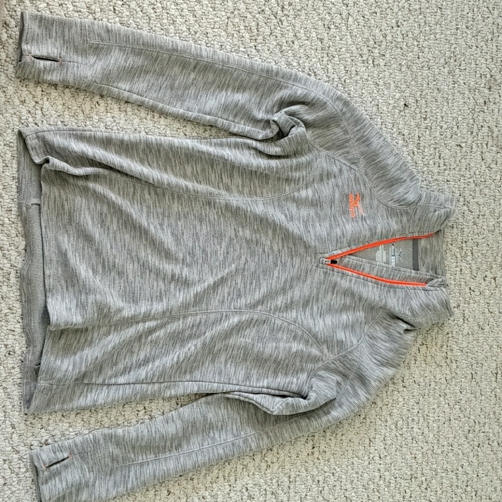 Mizuno quarter zip